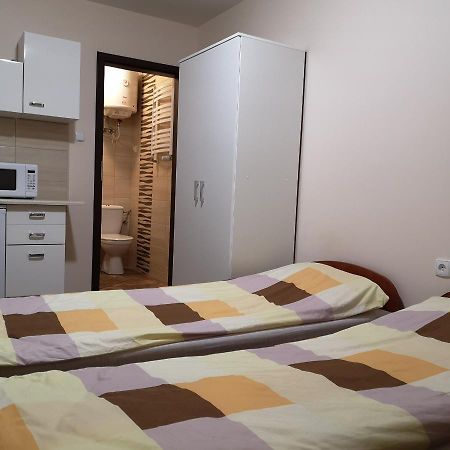 Noclegi U Adama Kajetany Exterior foto