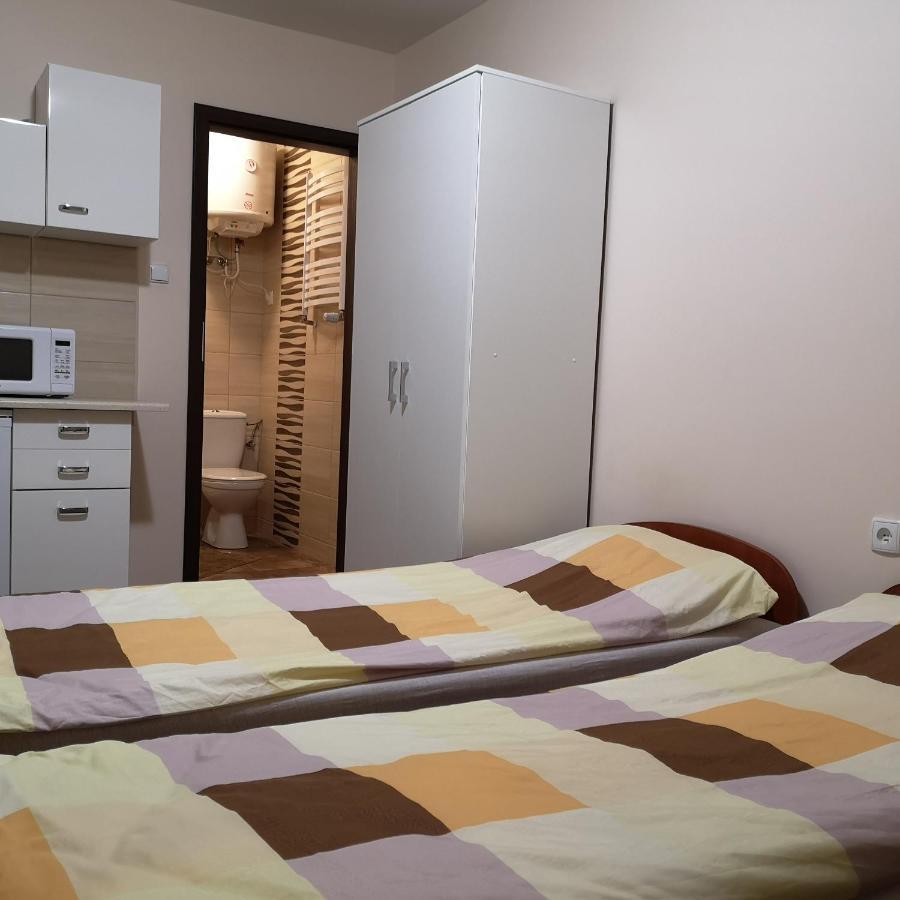 Noclegi U Adama Kajetany Exterior foto